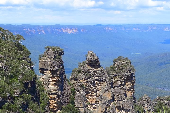 Three Sisters